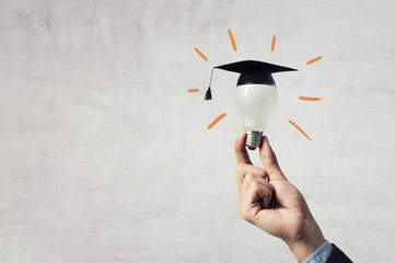 2023年值得买车的三个月份