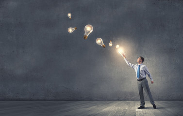 乒乓球拍为什么有腥味